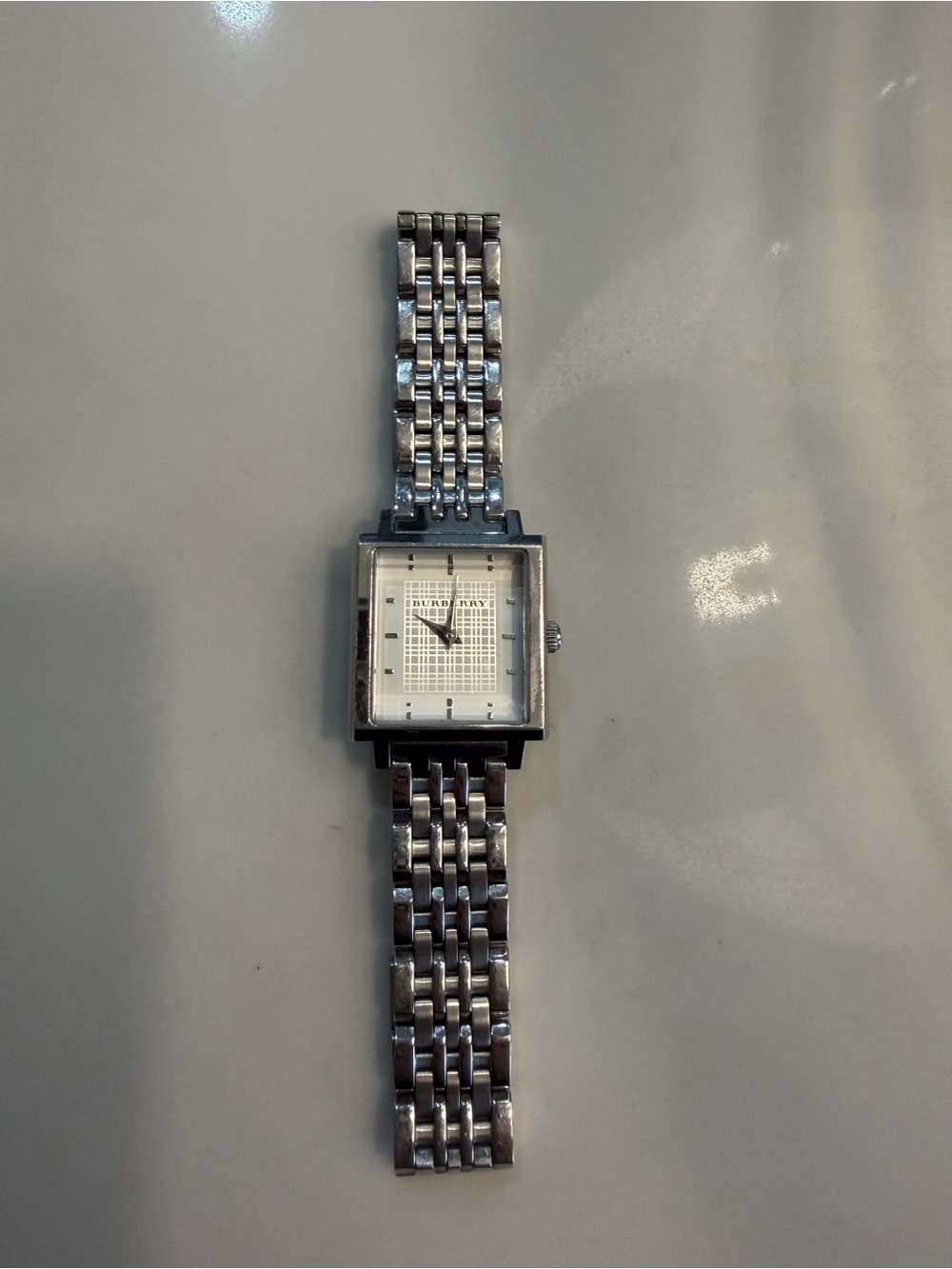 Burberry BU2013 Swiss Made Stainless Steel Watch – Vintage/Classic Style